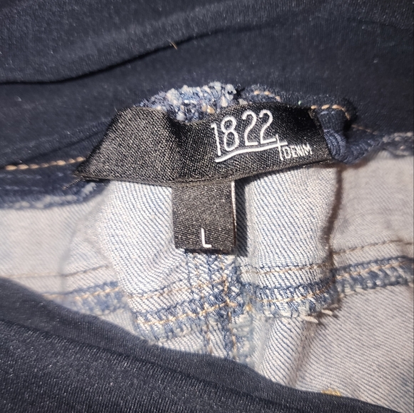 Maternity 1822 Denim Jeans - Picture 5 of 5